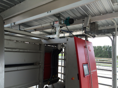 Cemtral Silo Systems Dairy Robotic Milk System